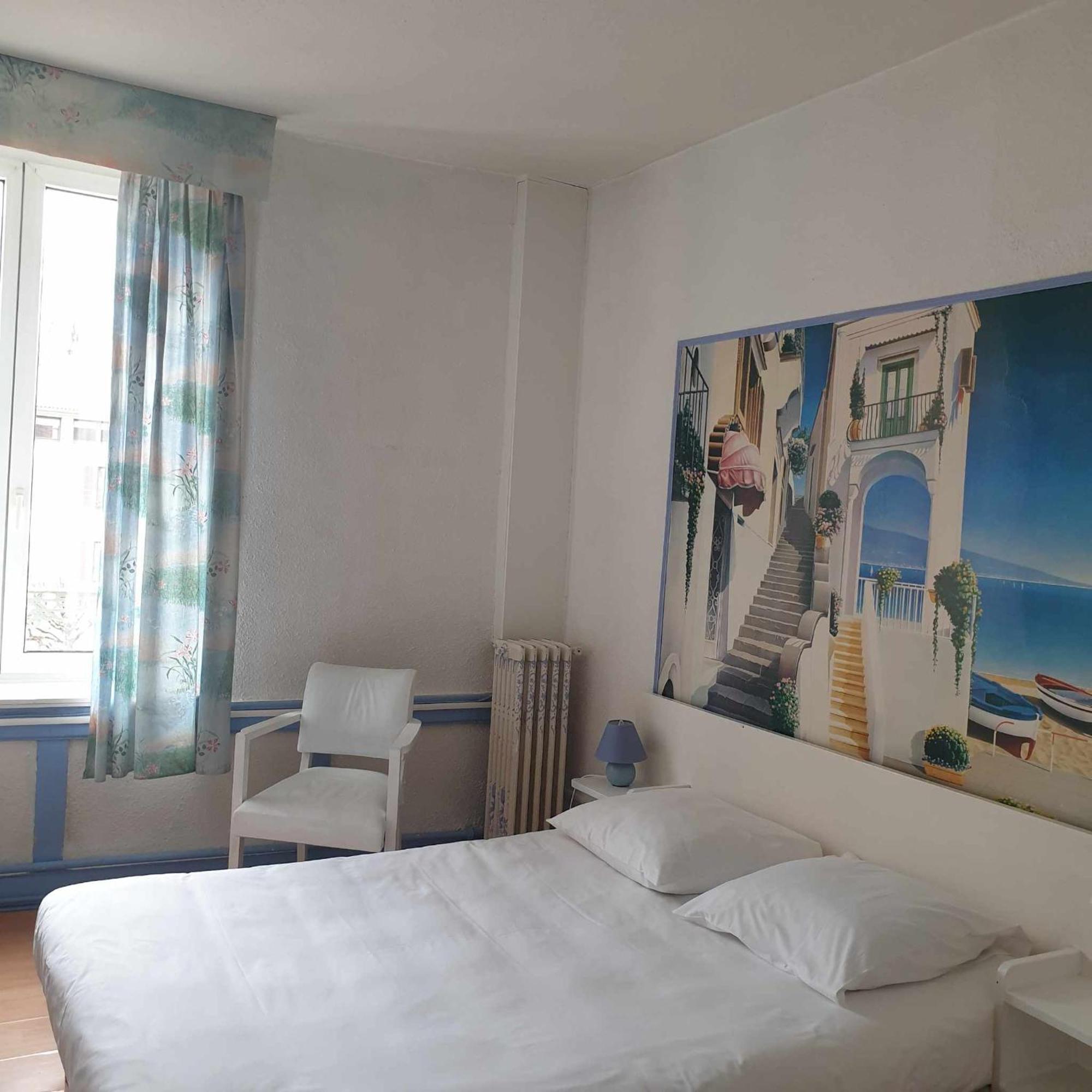 Hotel Des XII Apotres & De La Cle Des Champs Contrexéville Екстериор снимка