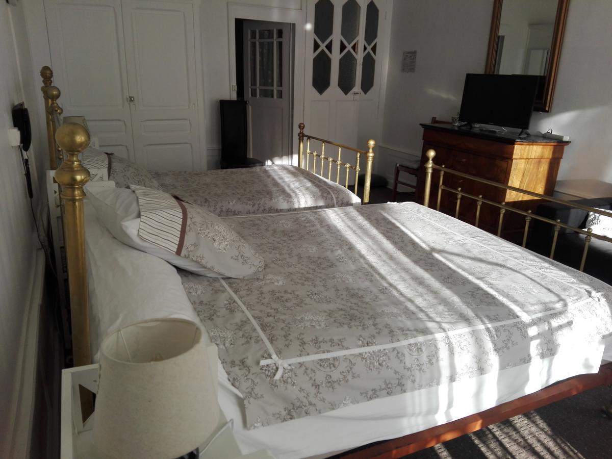 Hotel Des XII Apotres & De La Cle Des Champs Contrexéville Екстериор снимка